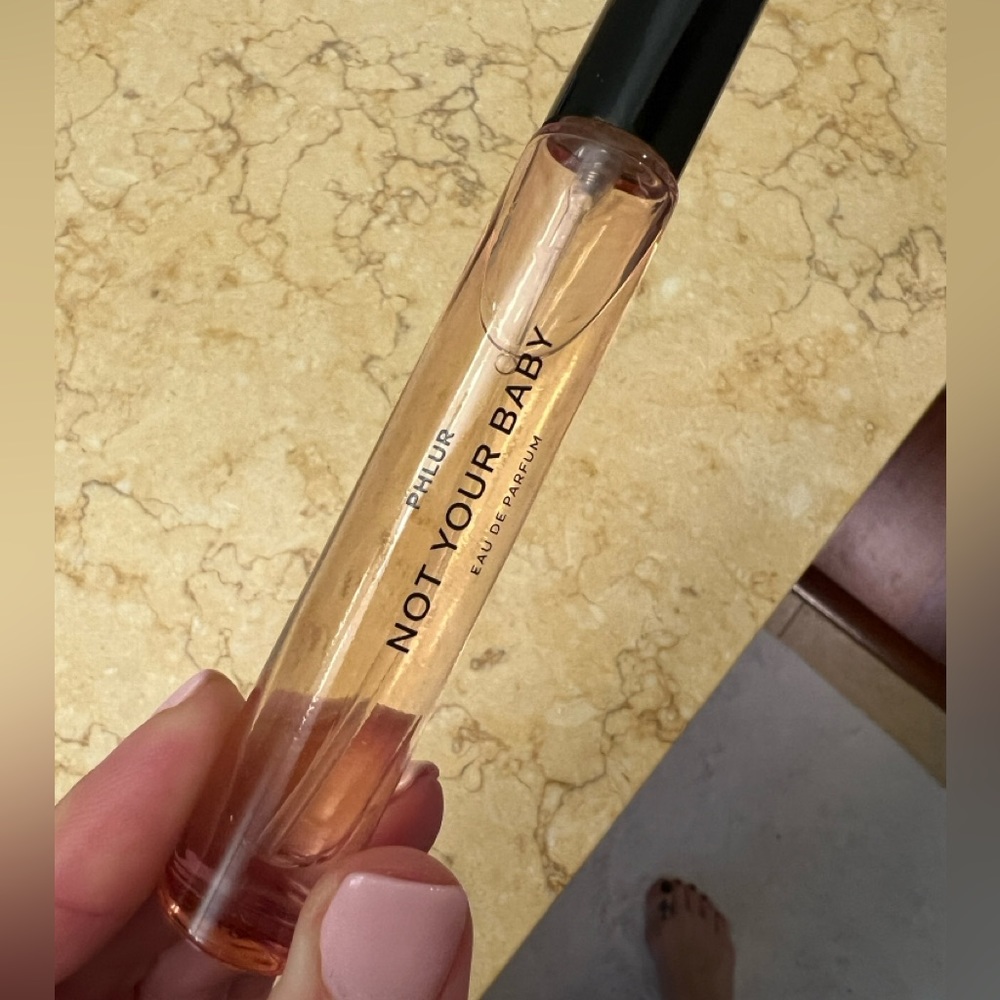 Phlur Not your baby travel perfume